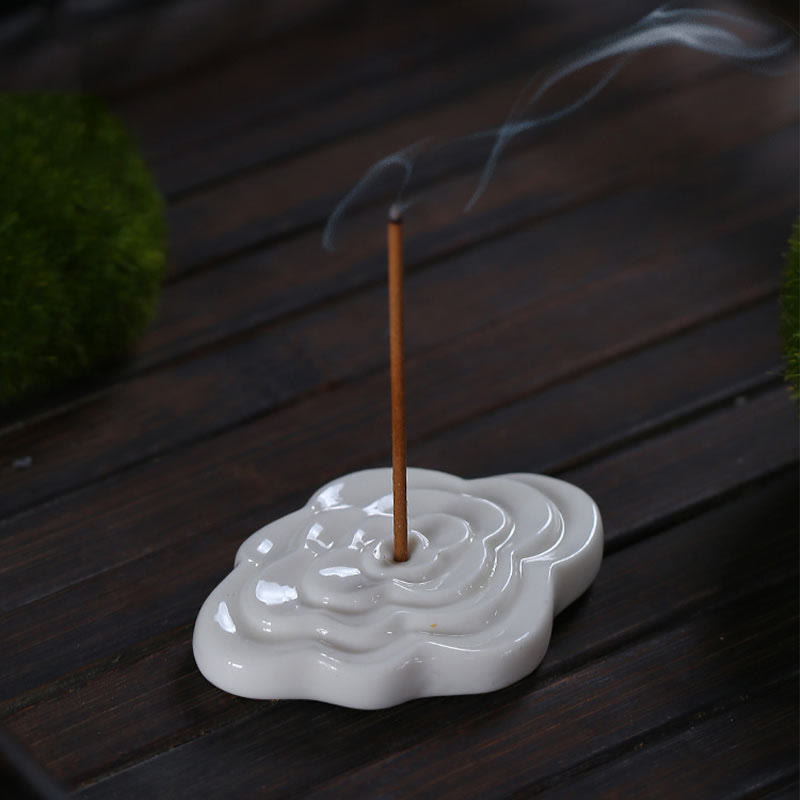 Mini-Räuchergefäß aus Keramik mit glückverheißendem Wolkendesign