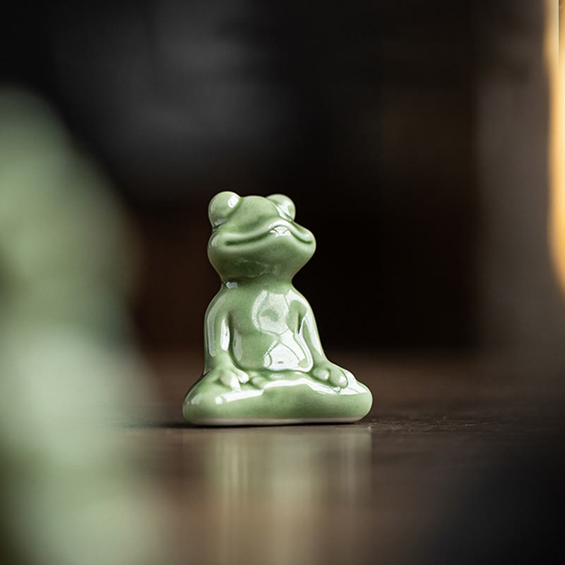 Mini-Meditationsfroschfigur aus Keramik für Glück und Reichtum