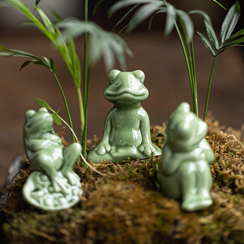 Mini-Meditationsfroschfigur aus Keramik für Glück und Reichtum