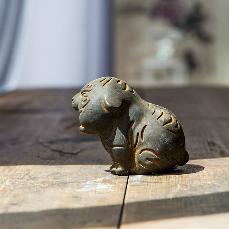 Mini-Statue aus süßem Tigereisenharz – spirituelle Tierfigur