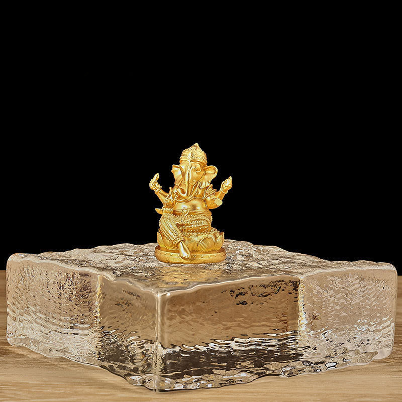 Kleine goldene Mini-Ganesh-Statue 4,5 x 4 x 6 cm für Meditation
