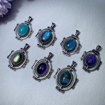 Heilender Anhänger aus gemischten Kristallen | Spirituelle Halskette 1,6 Zoll