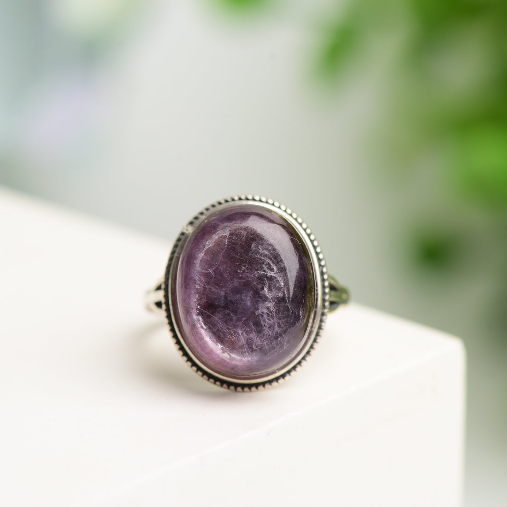 Heilringe aus gemischten Kristallen für spirituellen Schutz