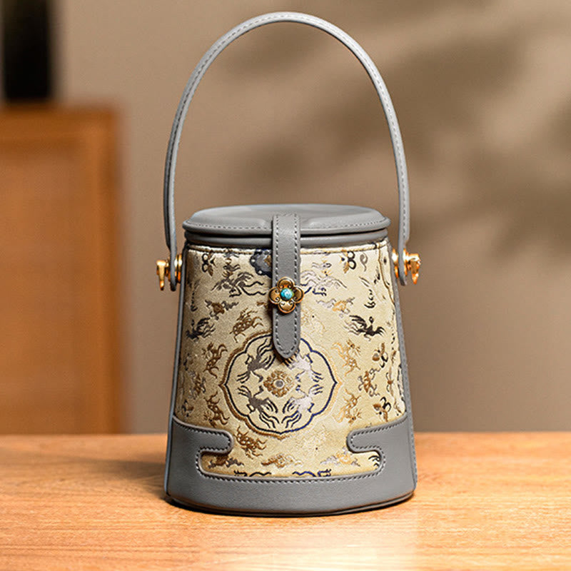 Umhängetasche „Spiritual“ aus Maulbeerseide mit Kranich-Brokat