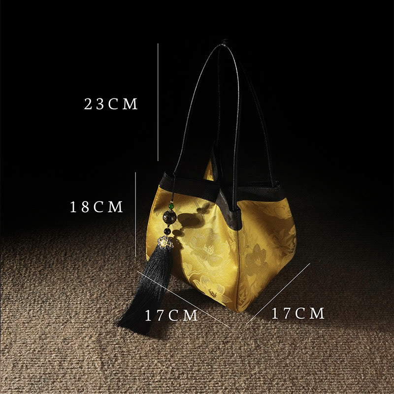 Spirituelle Schultertasche aus bestickter Maulbeerseide und Xiangyunsha-Seide