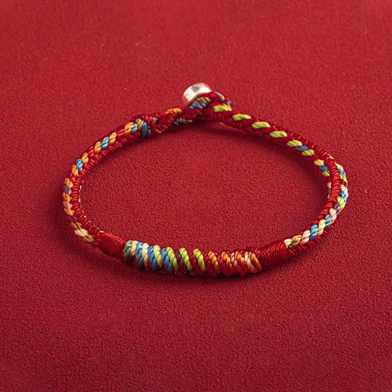 Mehrfarbiges rotes Schnurarmband mit King Kong-Knoten zum Schutz