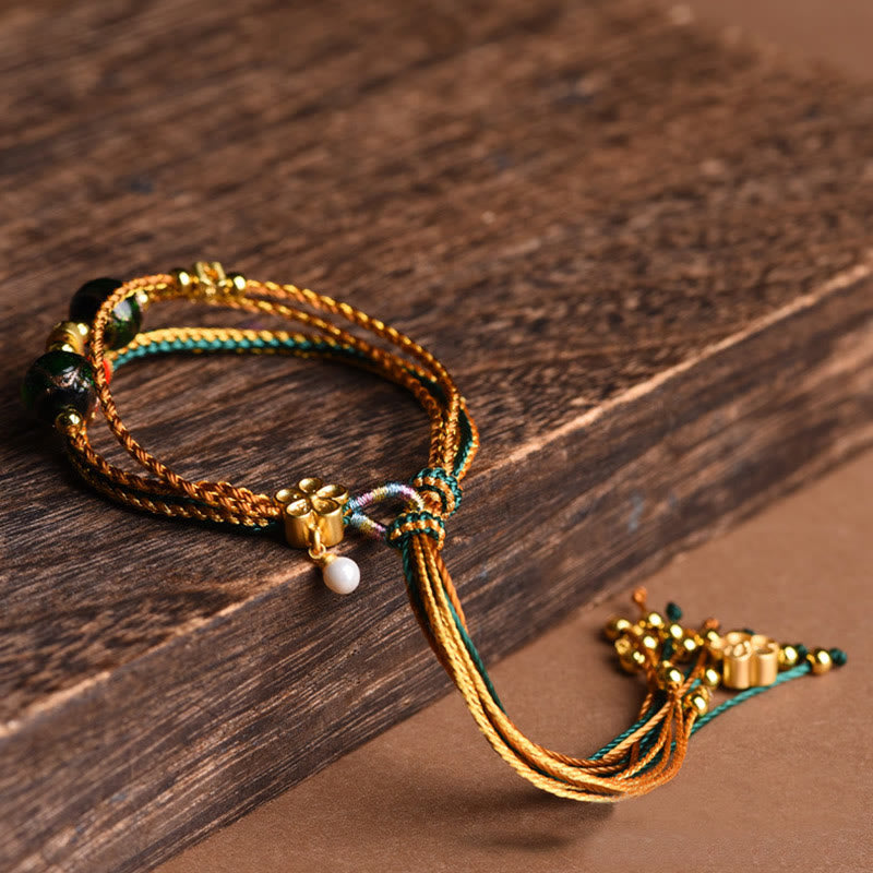 Mehrschichtiges Liuli-Glasperlenarmband mit spirituellem Schutz
