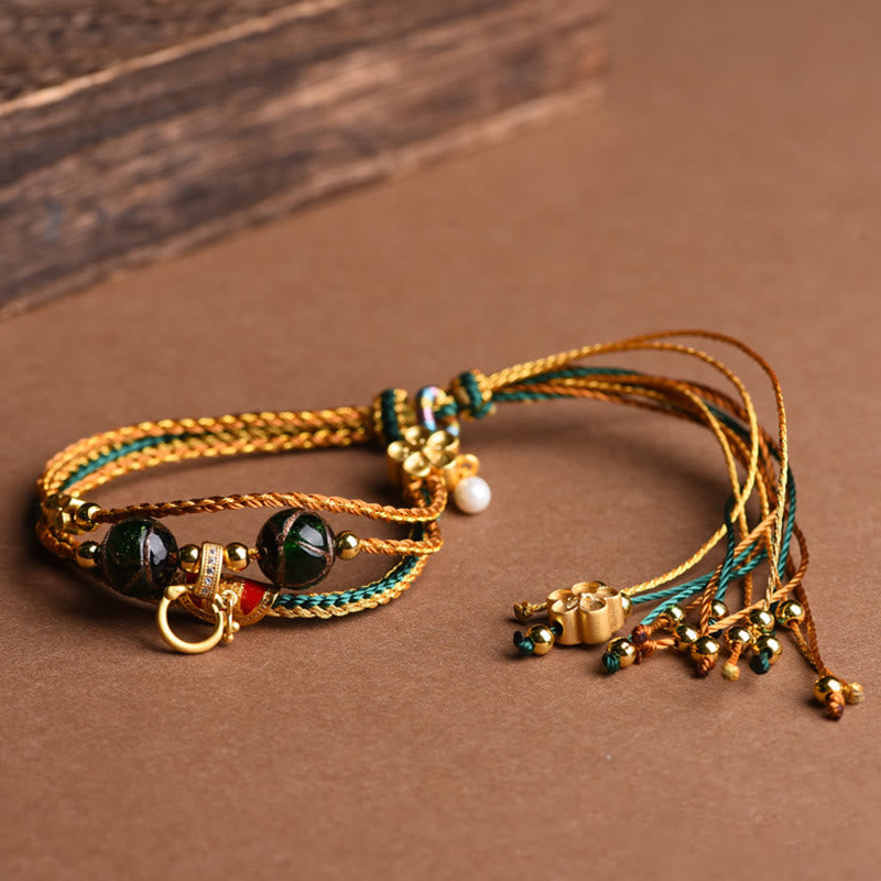 Mehrschichtiges Liuli-Glasperlenarmband mit spirituellem Schutz