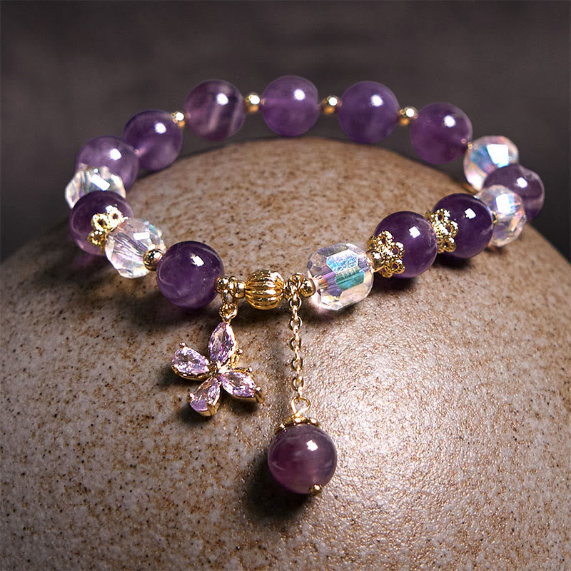 Natürliches Amethyst-Schmetterlings-Charm-Armband für inneren Frieden und Heilung