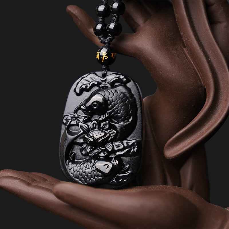 Natürliche schwarze Obsidian-Koi-Fisch-Lotus-Stärke-Halskette