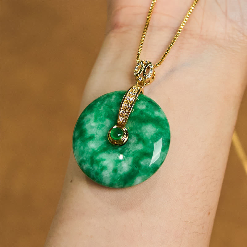 Natürliche Cyan Jade Peace Buckle Heilung Halskette