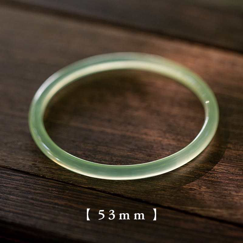 Armreif aus natürlichem grünem Chalcedon, Stärke und Mut, 52 mm