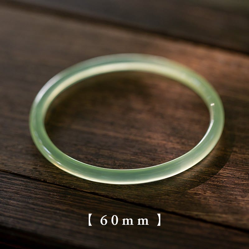 Armreif aus natürlichem grünem Chalcedon, Stärke und Mut, 52 mm