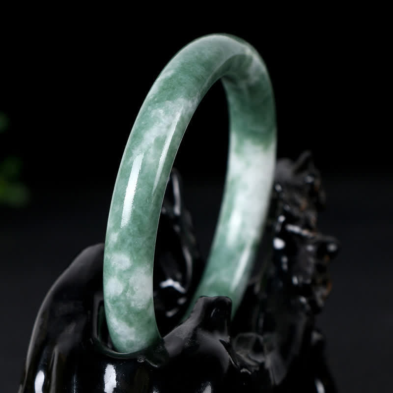 Armreif aus natürlicher Jade mit Glücksgefühlen, 58–60 mm