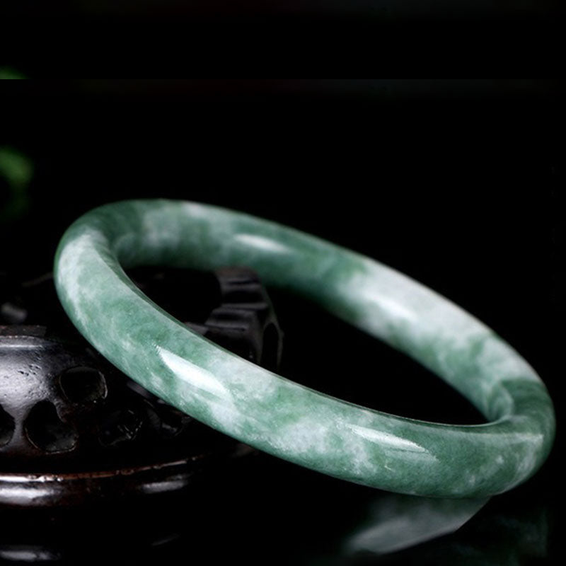 Armreif aus natürlicher Jade mit Glücksgefühlen, 58–60 mm