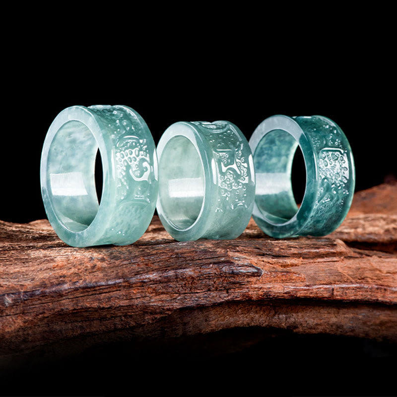 Natürlicher Jade Om Mani Padme Hum Wohlstandsring 18mm