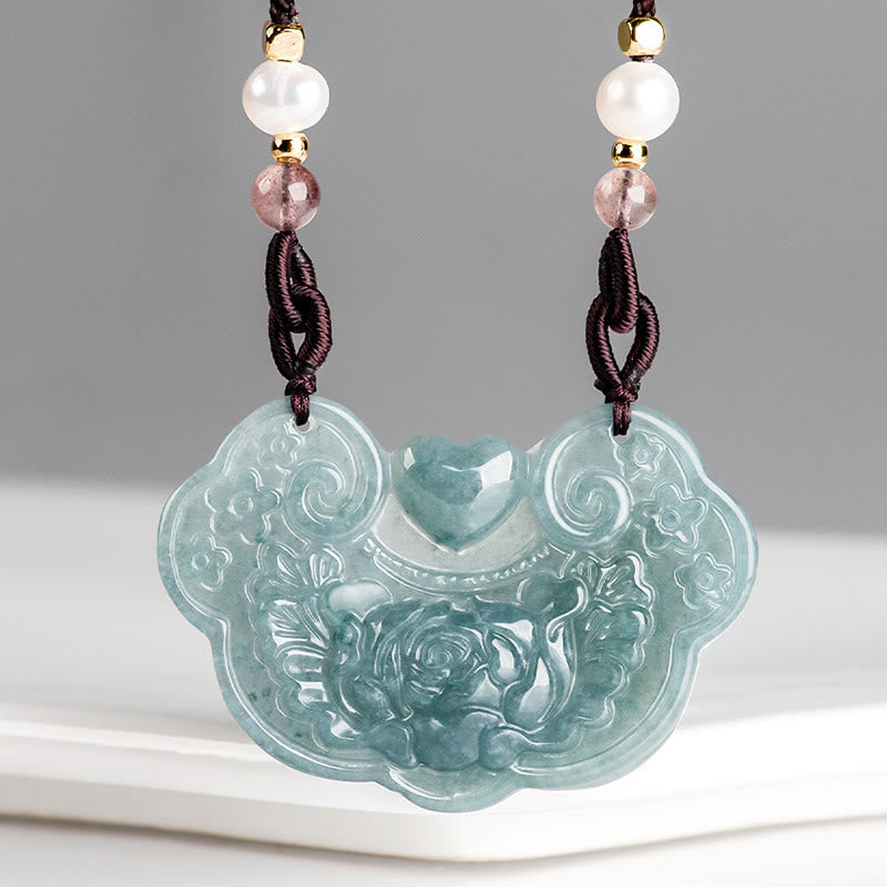 Halskettenanhänger „Pfingstrosenblüte“ aus natürlicher Jade, 32,5 mm