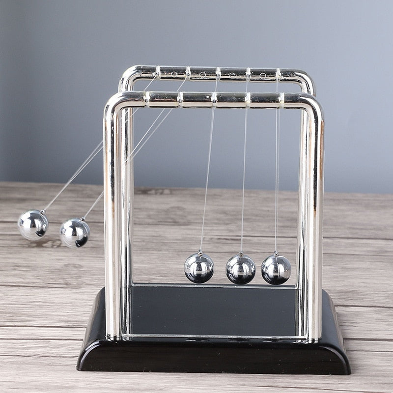 Newton Metallpendel 