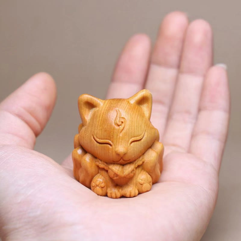 Neunschwänziger Fuchs Thuja Sutchuenensis Holz Tierfigur 4cm