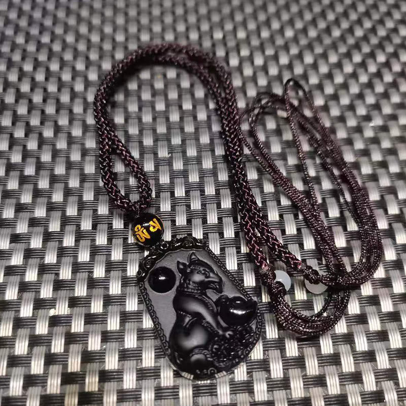 Obsidian-Halskette mit chinesischem Sternzeichen und Reinigungserfüllung