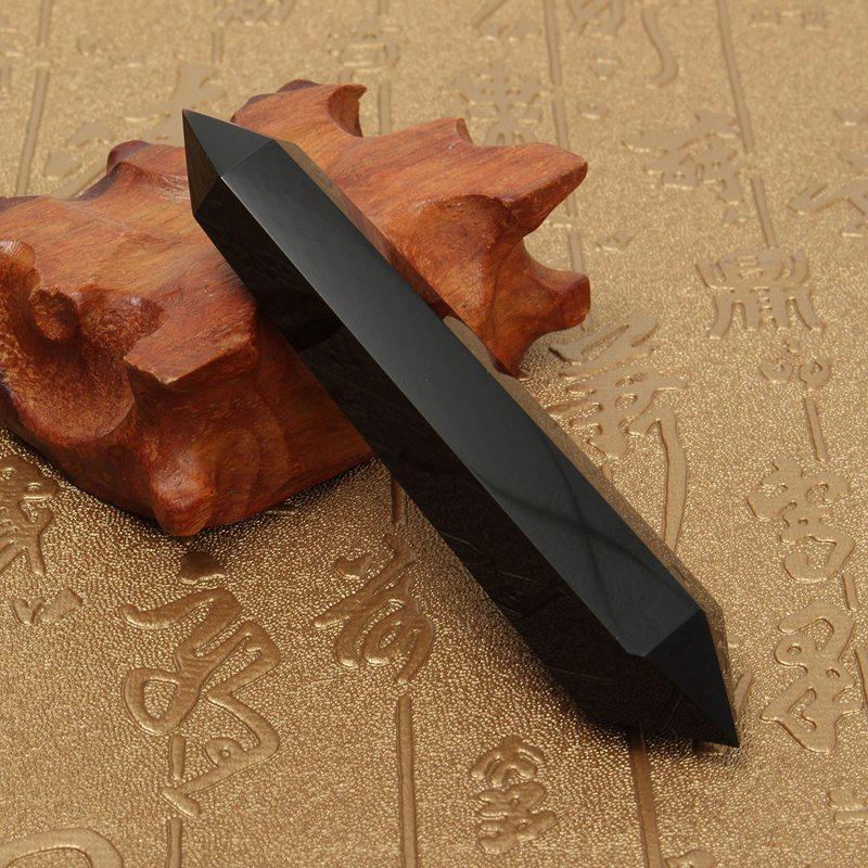 Obsidianturm für spirituelle Heilung und Klarheit