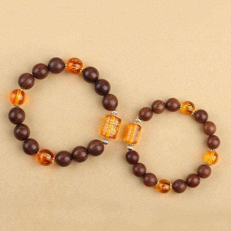 Om Mani Padme Hum Armband aus Phoebe Zhennan Holz für spirituellen Schutz