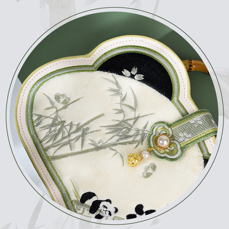 Umhängetasche mit Panda-Bambus-Stickerei und Perlenkette, 19,5 cm