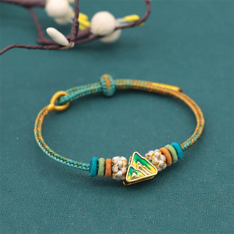 Friedensknoten-Armband mit acht roten Fäden für Glück und Harmonie