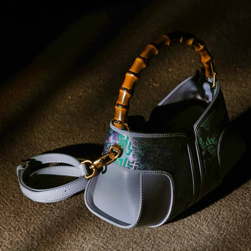 Umhängetasche mit Bambusgriff „Peony“ aus Song-Brokatseide