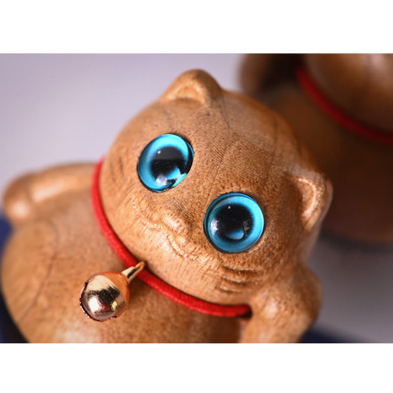 Phoebe Zhennan Mini-Glückskatze aus Holz, Segensstatue