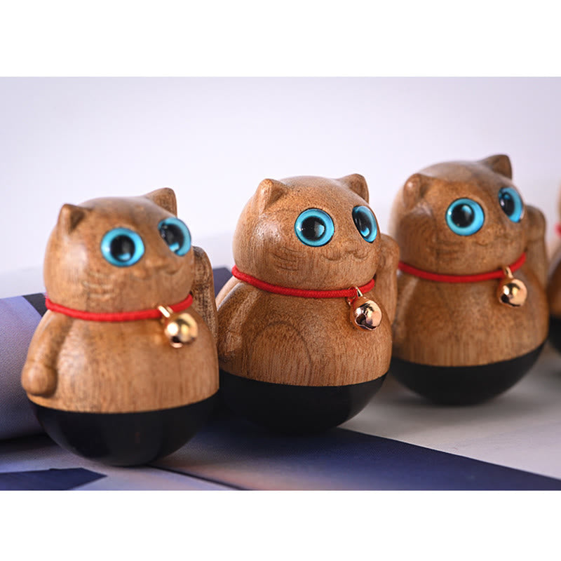 Phoebe Zhennan Mini-Glückskatze aus Holz, Segensstatue