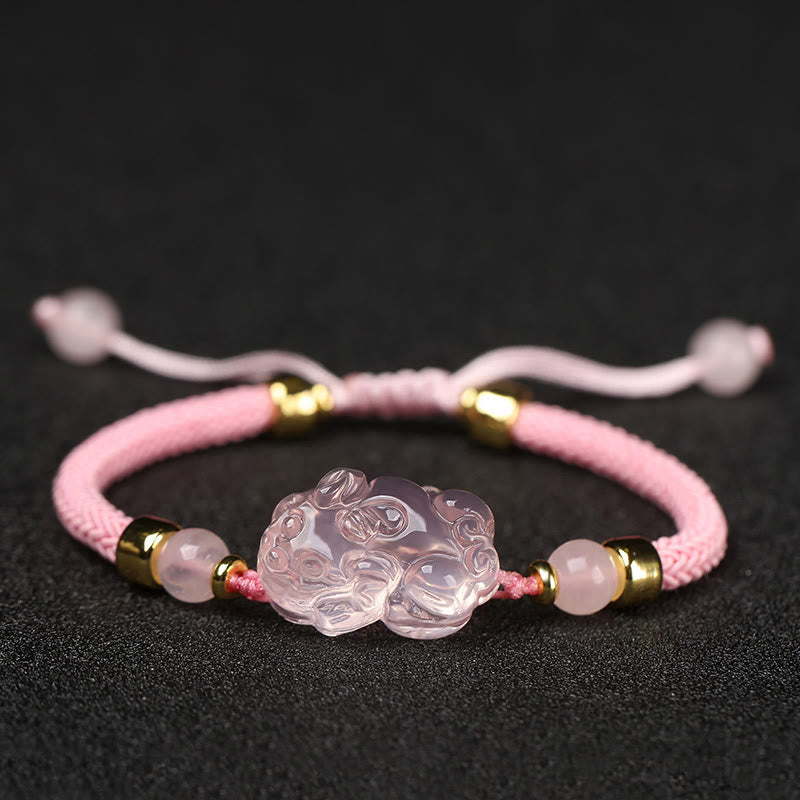 PiXiu-Reichtumsarmband aus rosa Kristall mit rotem Schnurschutz