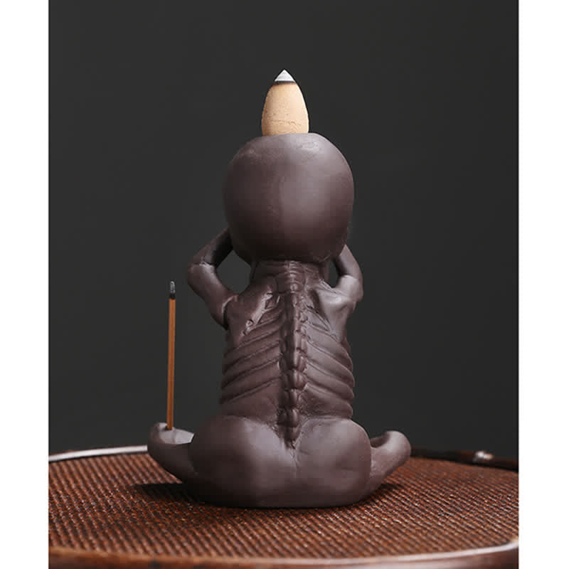 Lila Ton Kleiner Totenkopf Rückfluss Räuchergefäß für den Frieden