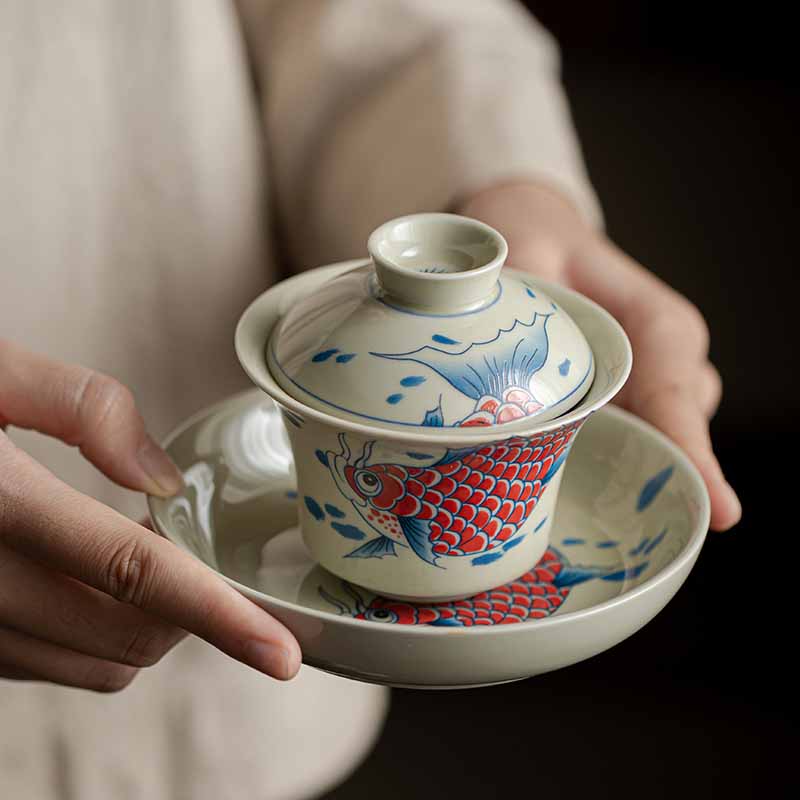 Rote Keramik-Gaiwan-Teetasse mit Koi-Fisch, 130 ml, für Teerituale