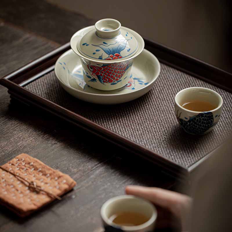 Rote Keramik-Gaiwan-Teetasse mit Koi-Fisch, 130 ml, für Teerituale