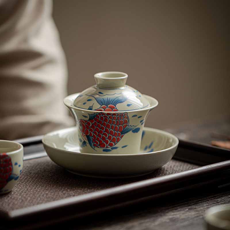 Rote Keramik-Gaiwan-Teetasse mit Koi-Fisch, 130 ml, für Teerituale