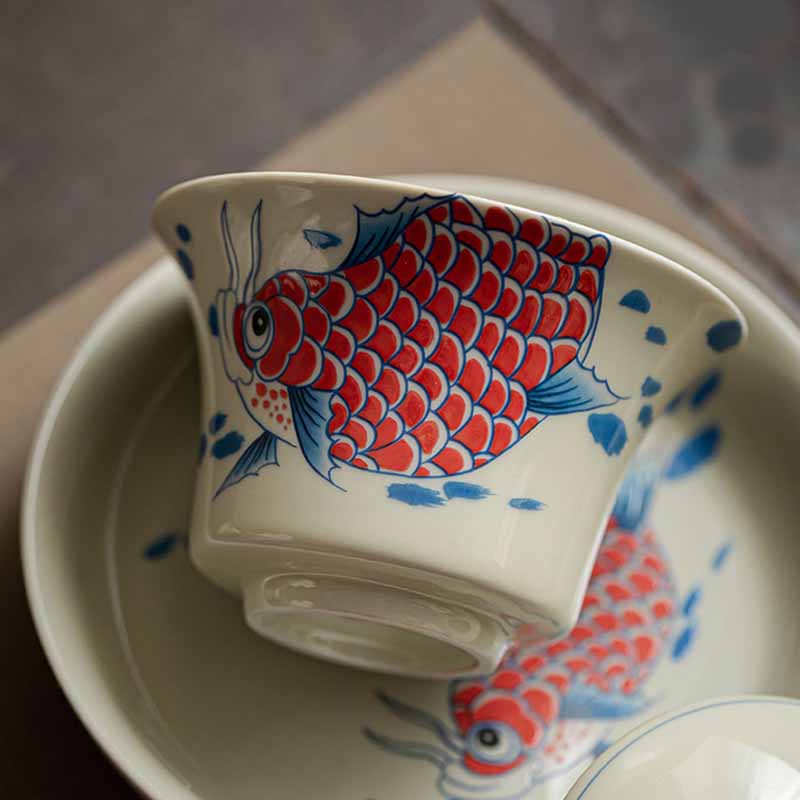 Rote Keramik-Gaiwan-Teetasse mit Koi-Fisch, 130 ml, für Teerituale