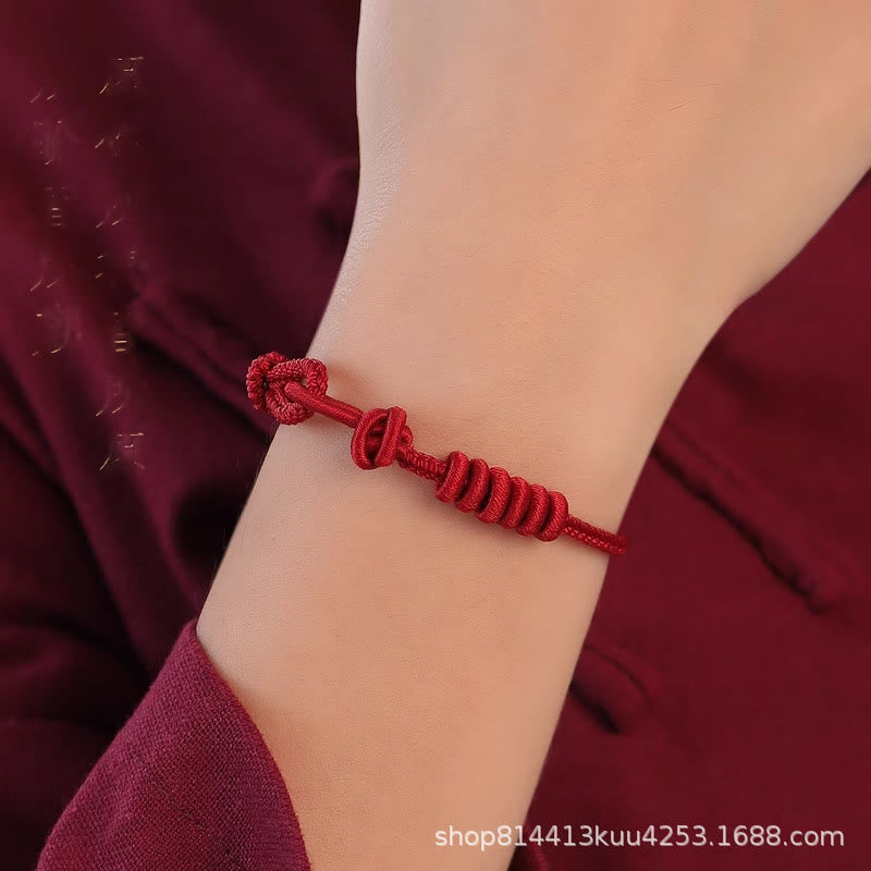 Rotes Armband mit achtsträngigem Seil