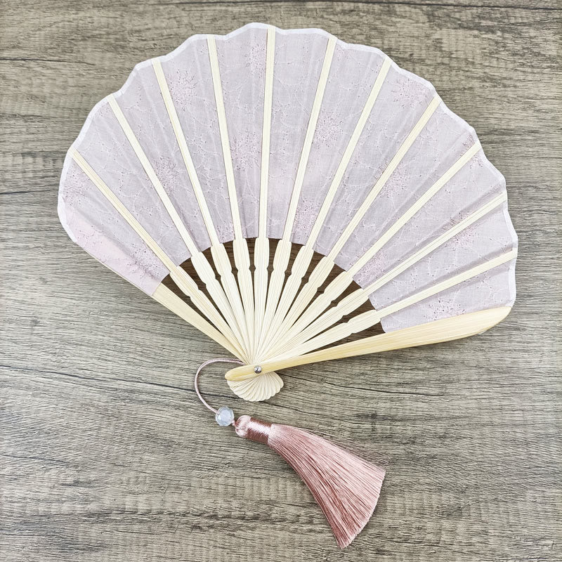 Chinesischer Faltfächer im Retro-Stil mit Blumenstickerei, 21 cm