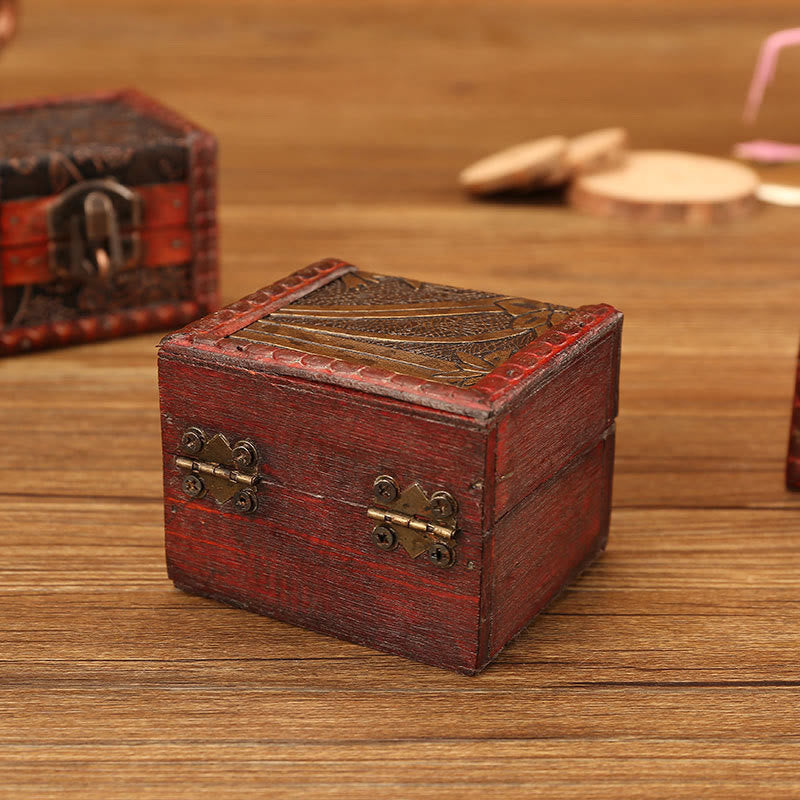 Kleine quadratische Schmuckschatulle aus Holz im Retro-Stil mit Lotus-Design