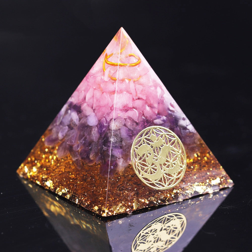 Rosenquarz-Orgonit-Heilpyramide