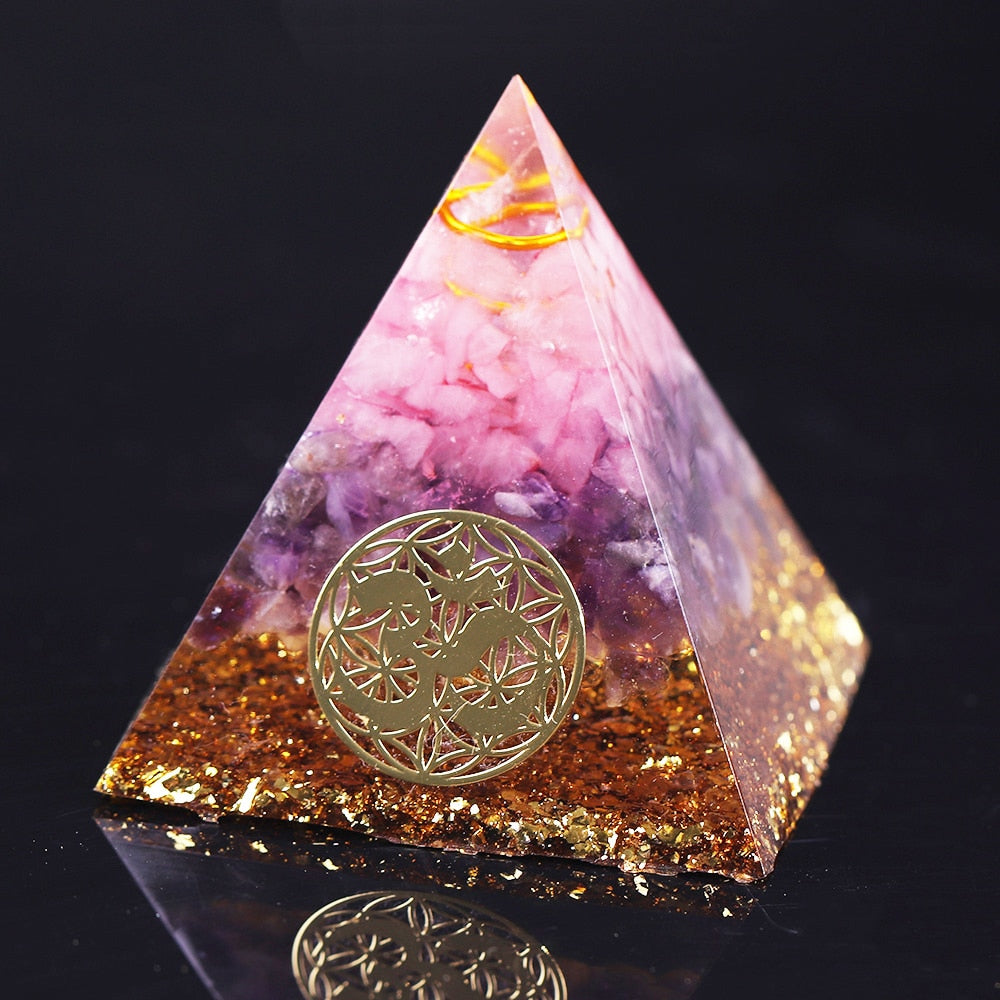 Rosenquarz-Orgonit-Heilpyramide