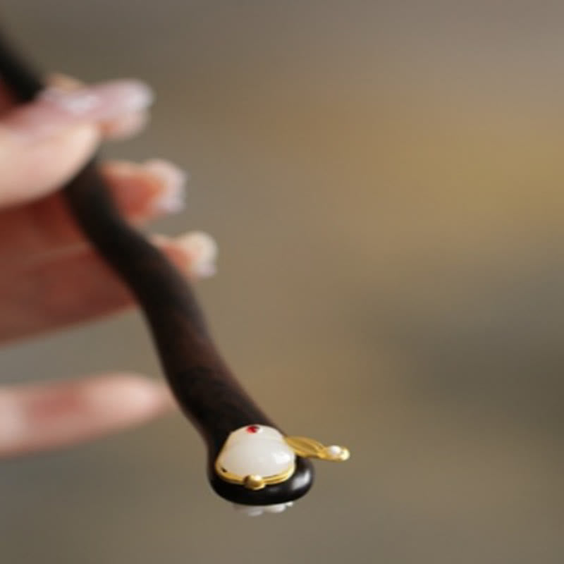 Sandelholz-Hasen-Haarnadel | Chinesische Haarnadel mit glückverheißender Wolke