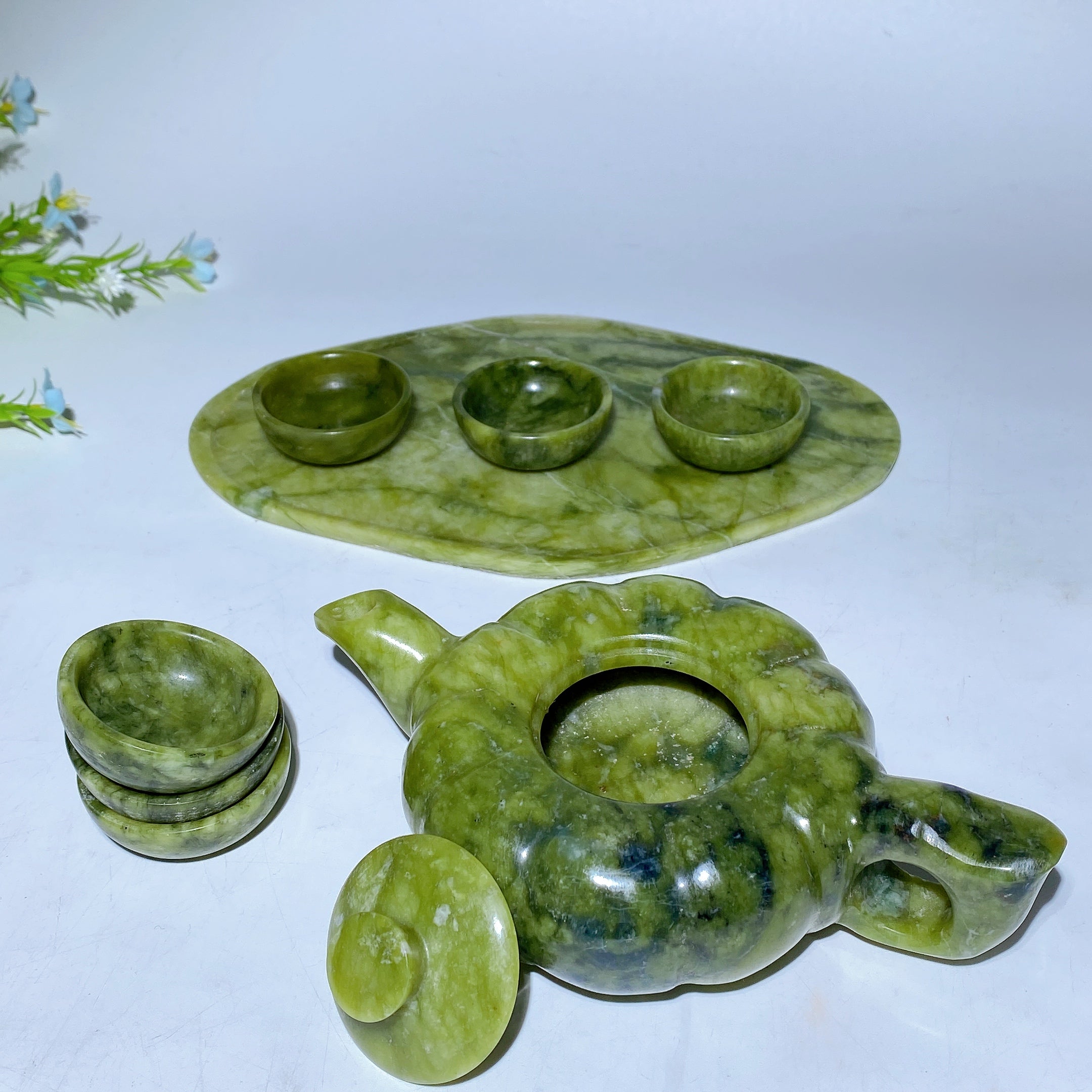 Teegeschirr-Set aus Serpentinkristall mit Geschenkbox zur Heilung