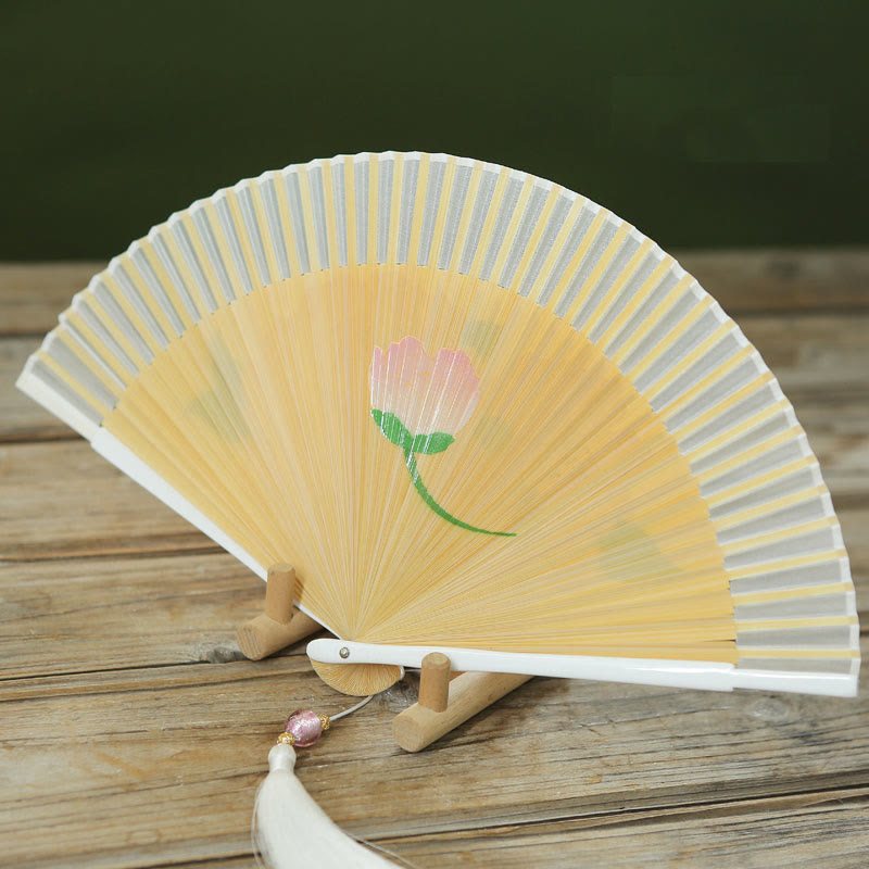 Chinesischer Faltfächer aus Seidenbambus, 21 cm, mit Pfingstrosenblüten