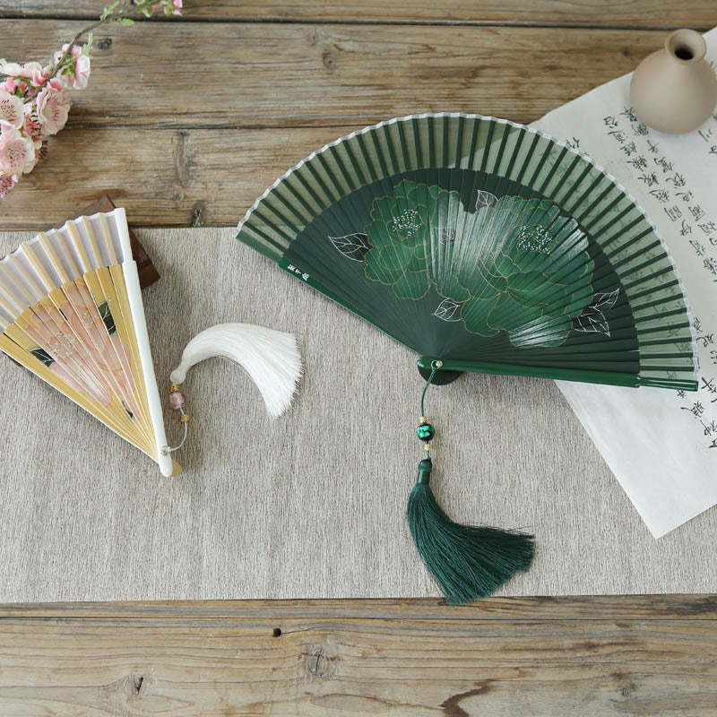 Chinesischer Faltfächer aus Seidenbambus, 21 cm, mit Pfingstrosenblüten