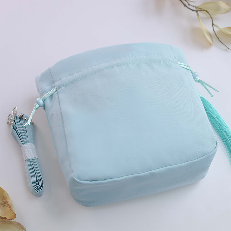 Seidenbestickte Tragetasche mit verstellbarem Riemen, 20 x 20 x 7 cm