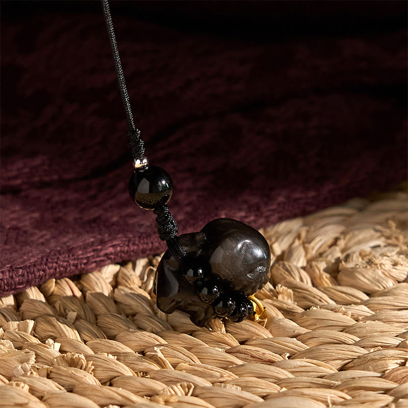 Silberne Glanz-Obsidian-Fu-Charakter-Schutzkette