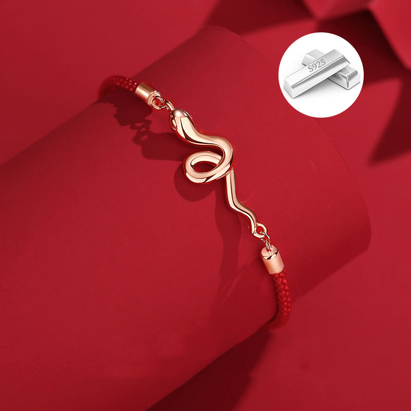 Silbernes Schlangenjahr-Armband mit roter Schnur