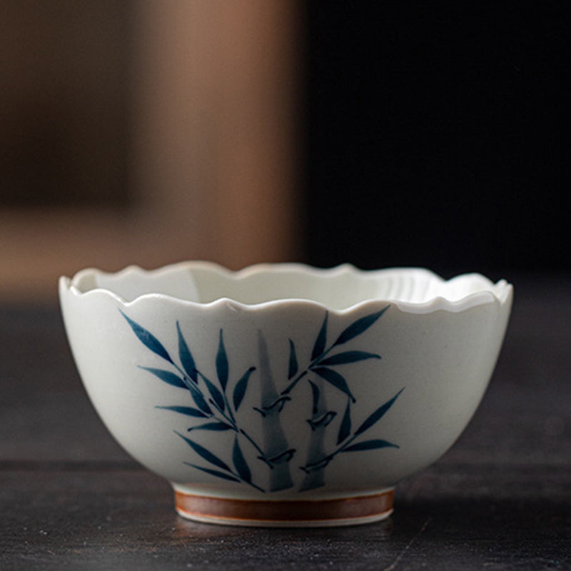 Kleine Keramik-Teetasse mit blauen Bambusblättern für Kung-Fu-Teerituale
